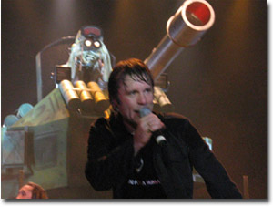 Vocalista de Iron Maiden Bruce Dickinson